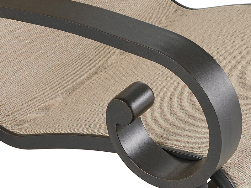 Solstice Verouderd Brons Aluminium met Sling Eetkamerstoel